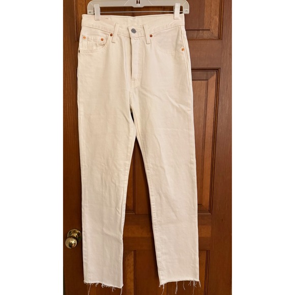Levi's 501 Original Fit Jeans Womens 26x31 White Button-Fly Raw Hem Denim - Picture 6 of 12